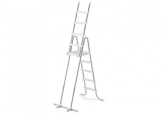         132  Deluxe Pool Ladders With Removable Steps Intex 28077